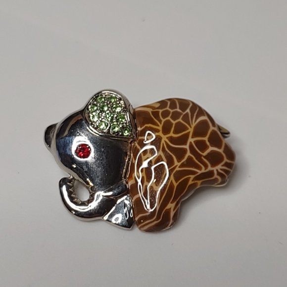 Awesome Giraffe Pattern Little Lucky Metal Elephant Brooch - Picture 2 of 10